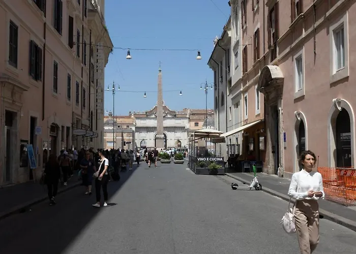Piazza Del Popolo - The Heart Of