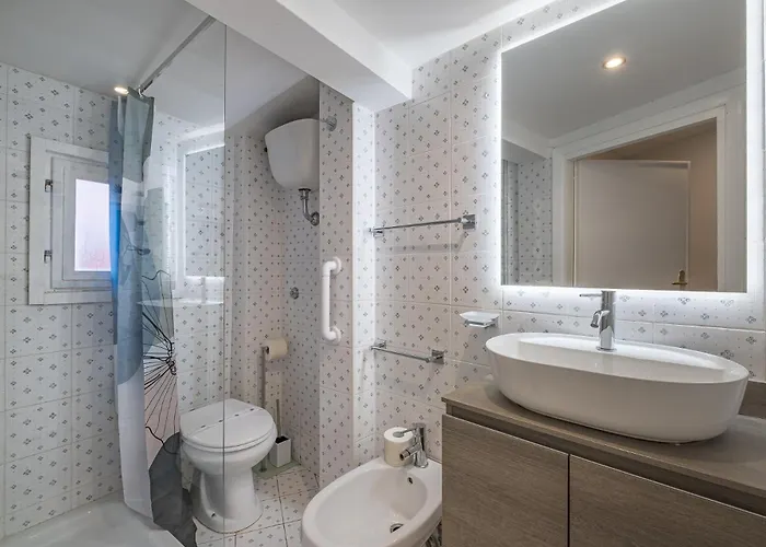 Piazza Del Popolo - The Heart Of Apartment Rome